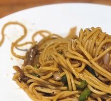 Black Pepper Beef Noodles