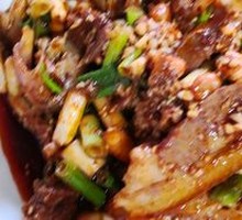 Cucumber and Walnut Salad with Pork