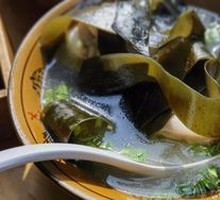 Kelp Pig Trotter Soup