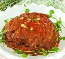 Steamed Pork with Rice Flour