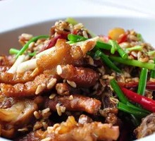 Spicy Chicken Feet in Dry Pot