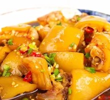 Spicy Sour Pig Trotter Salad