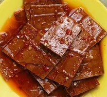 Spiced Tofu Cubes Salad