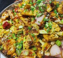 Spicy Frog Legs in Dry Pot