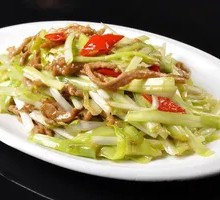 Leek and Pork Stir-fry Rice Bowl