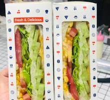 Shrimp Sandwich