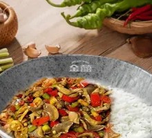 Pickled Chili Chicken Offal Rice Bowl