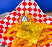 Cheesy Garlic Fries