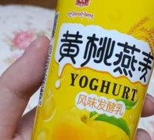 黄桃燕麦酸奶