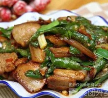Green Pepper Spicy Pork