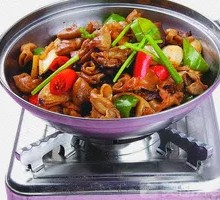 Spicy Pot Chicken and Intestines