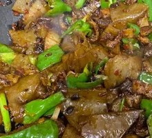 Stewed Sweet Potato Skin with Pork