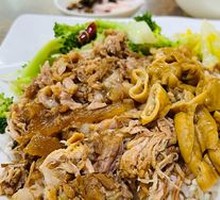 Pork Shank, Duck, and Intestine Platter