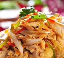 Tear-Split Spicy Pepper Chicken