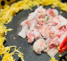 Sour Cabbage with Pork Belly
