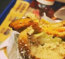 Fruitwood-Flavored Chicken Burger