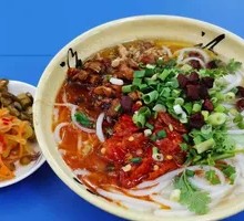 Zunyi Spicy Chicken Noodles