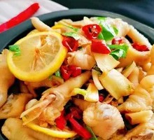 Spicy Sour Lemon Chicken Feet