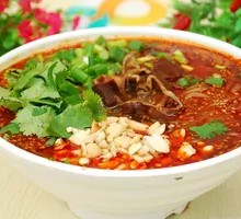 Stewed Intestine Noodles