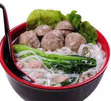 Cantonese Beef Ball Noodle Soup