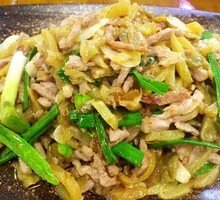 Pickled Vegetable and Pork Shreds