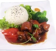 Pork Trotter and Pork Shank Combination