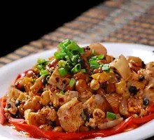 Spicy Rabbit Dice Salad