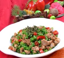 Fresh Chili Rabbit Rice Bowl
