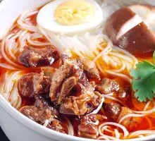 Braised Pork Rib Noodles
