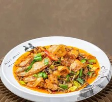 Dry Kidney Bean and Salted Vegetable Stir-fried Pork Belly
