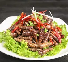 Spicy Snail with Chili