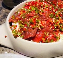 Sliced Beef with Green and Red Peppers