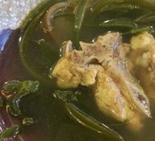 Pork Bone and Kelp Soup