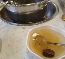 Self-service Silver Ear Soup with Small Rice Balls