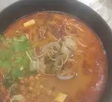Clam Fish Noodles