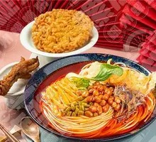 Fried Egg Chicken Feet Luosifen