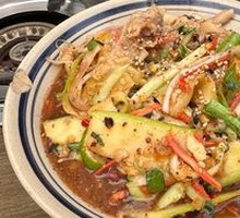 Dai-style Freshly Crushed Chicken Feet