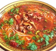 Five-spice Pork Intestine Rice Noodles