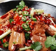 Spicy Pot Roast Pork Ribs