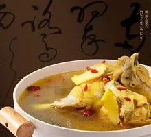Clay Pot Chicken with Polygonatum