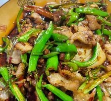 Green Pepper Stir-fried Pork