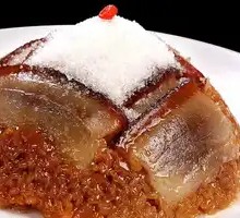 Sweet Steamed Pork Rolls