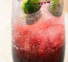 Blueberry Sparkling Water