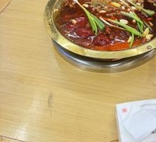 Fen Niang's Special Twin-Flavor Hot Pot