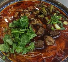 Braised Beef and Bamboo Shoot Noodles