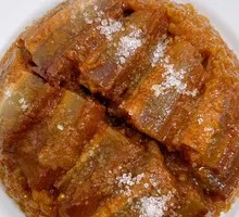 Sweet Steamed Pork Rolls