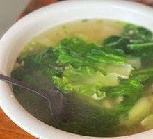 Chinese Cabbage and Tofu Soup