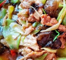 Wood Ear Mushroom and Pork Slices