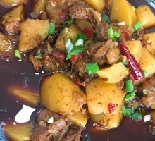 Stewed Pork Ribs with Potatoes