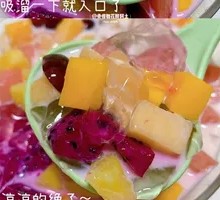 Milk-flavored Fruit Ice Jelly
